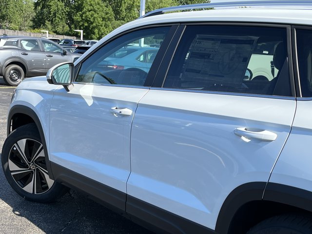 New 2026 Volkswagen Taos SE AWD/4WD image 13