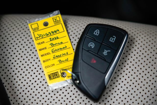 Used 2022 Buick Envision Essence w/ Safety Package image 36