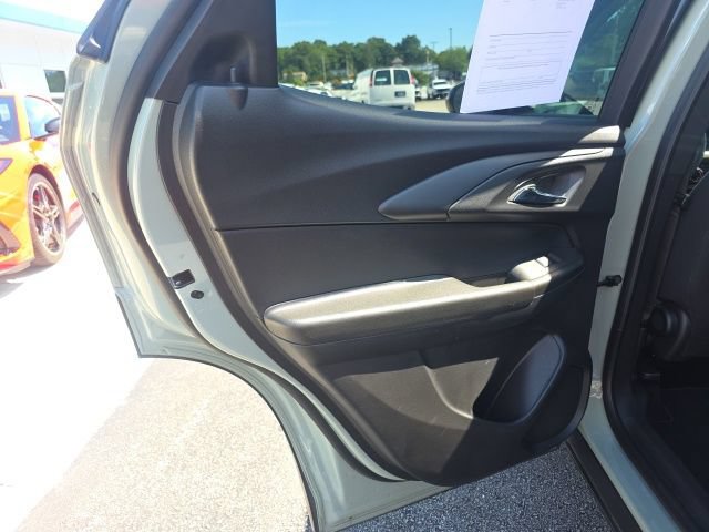 Used 2026 Chevrolet TrailBlazer LT AWD/4WD image 27