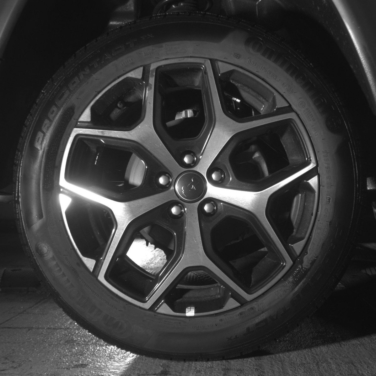 Used 2025 Jeep Compass Limited image 15