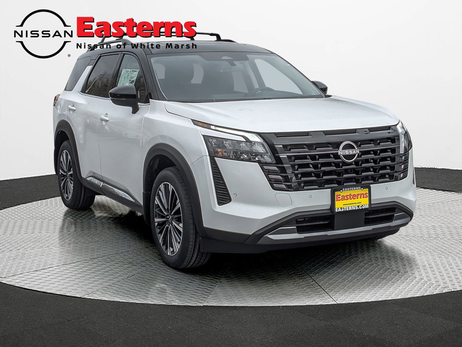 New 2026 Nissan Pathfinder Platinum image 5