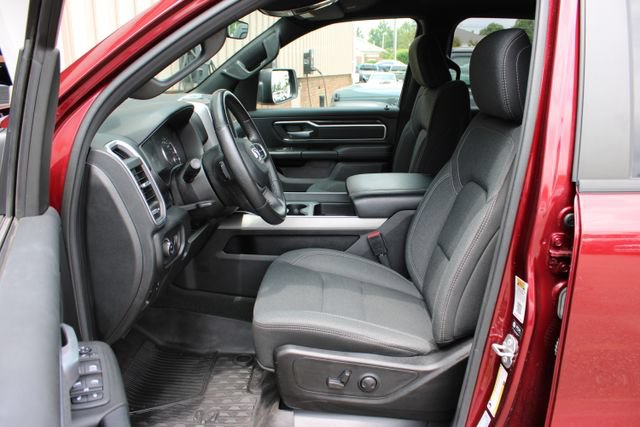 Used 2022 RAM 1500 Big Horn AWD/4WD image 11