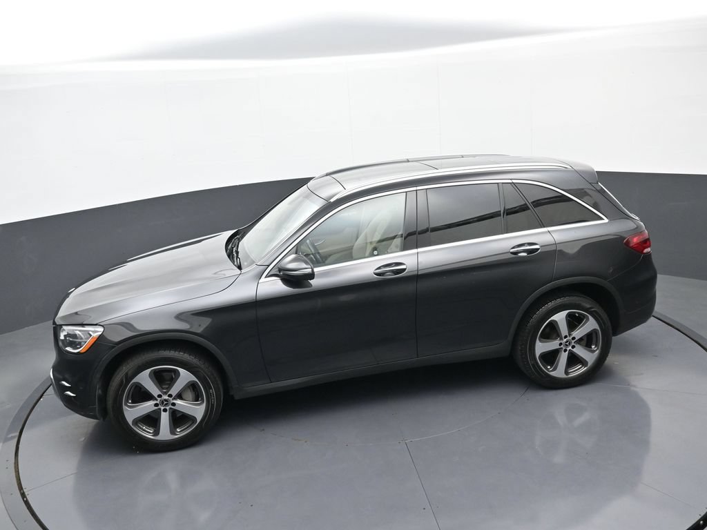 Used 2021 Mercedes-Benz GLC 300 4MATIC image 32