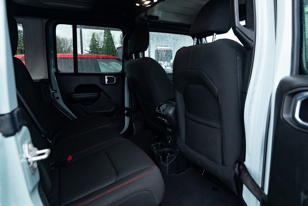 Used 2023 Jeep Wrangler Unlimited Rubicon w/ Cold Weather Group image 26