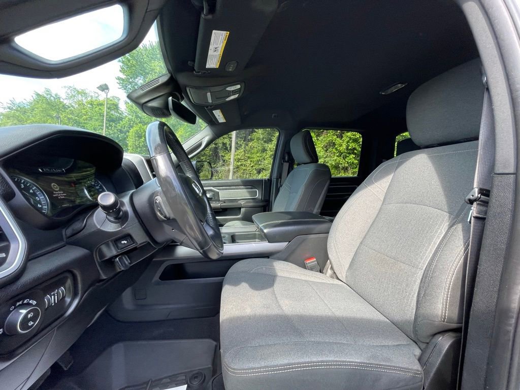 Used 2020 RAM 2500 Big Horn w/ Night Edition AWD/4WD image 28