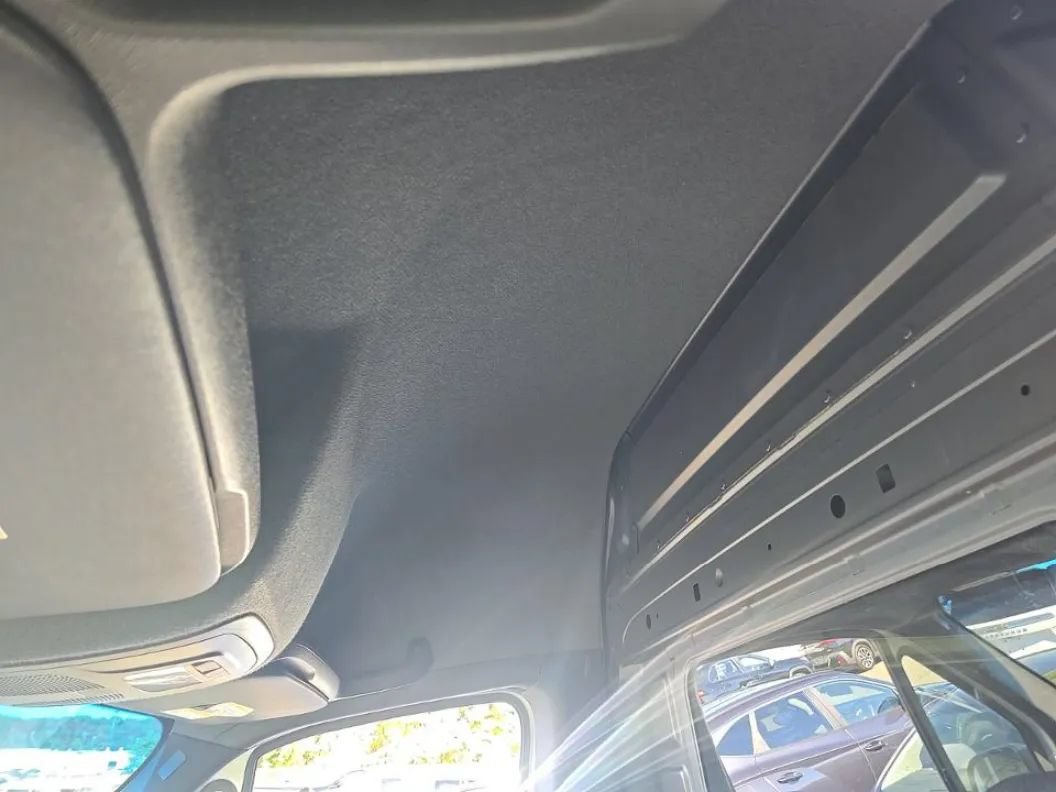 Used 2021 Mercedes-Benz Sprinter 2500 w/ Driver Convenience Package image 18