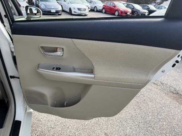 Used 2012 Toyota Prius V Two image 33