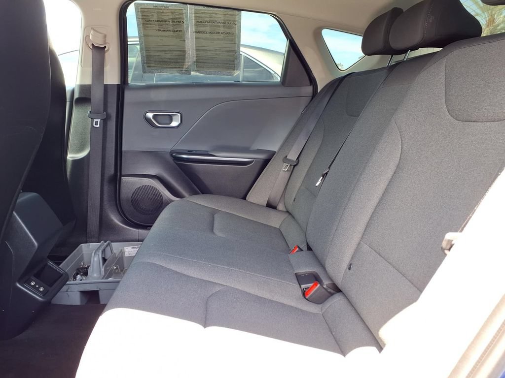 Certified 2025 Kia K4 FWD image 23