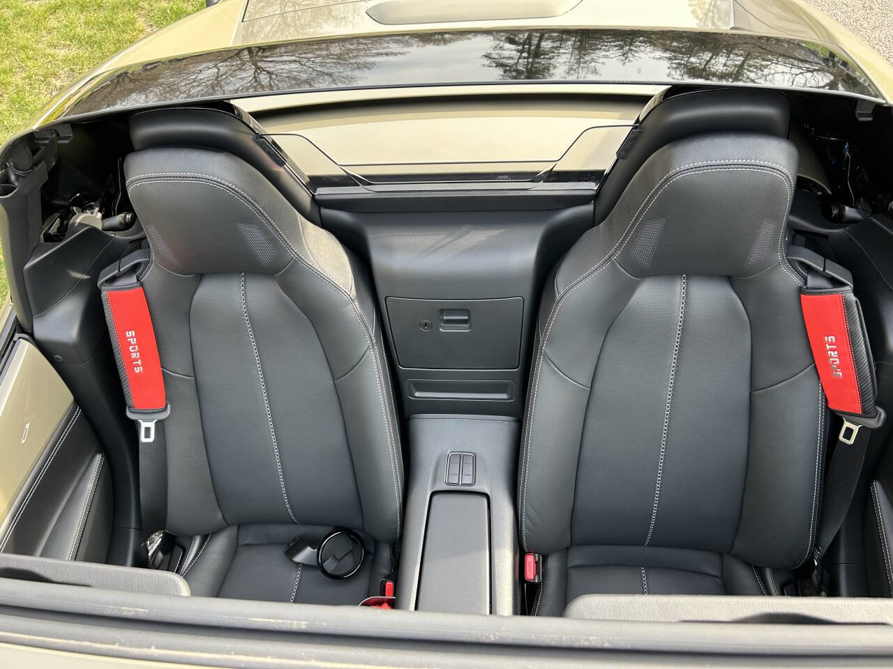 Used 2023 MAZDA MX-5 Miata Grand Touring RWD image 16