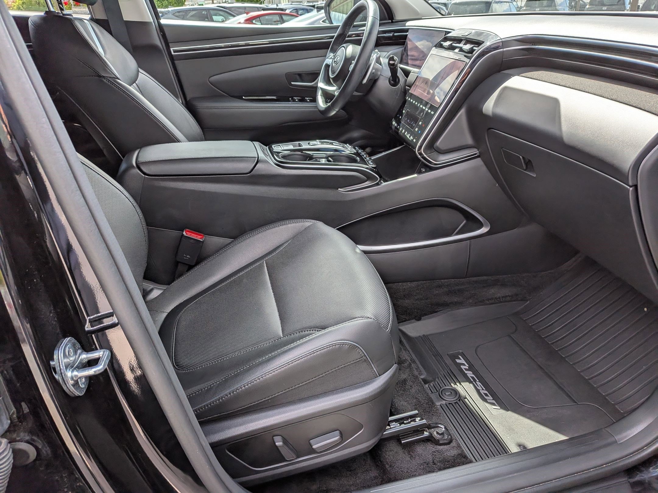 Used 2024 Hyundai Tucson Limited image 34