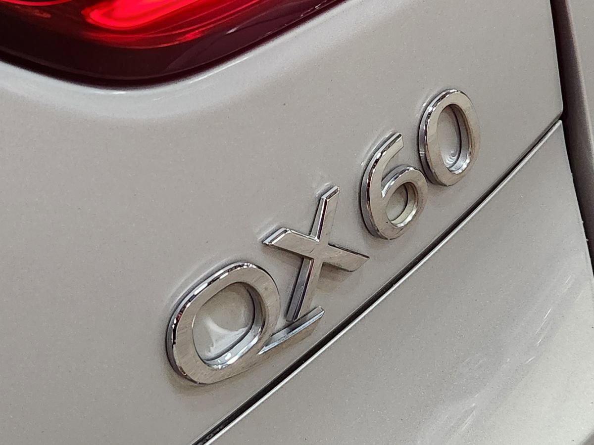 Used 2019 INFINITI QX60 Luxe w/ Essential Package image 25