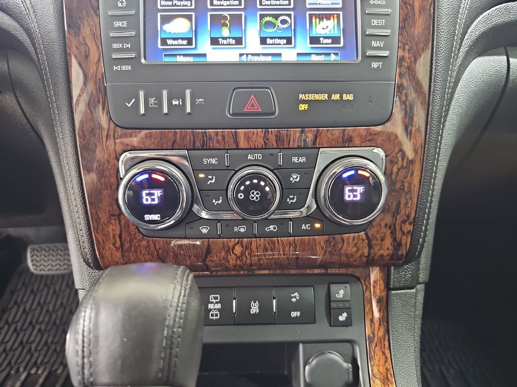 Used 2013 Chevrolet Traverse LT FWD image 29