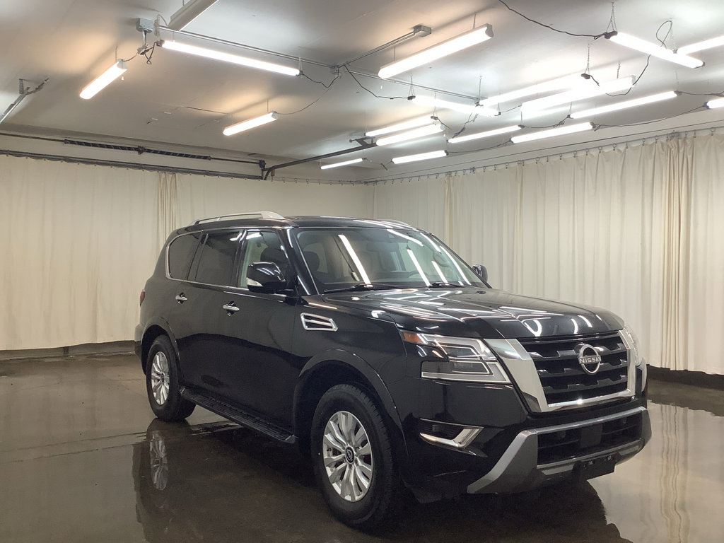 Used 2024 Nissan Armada SV image 4