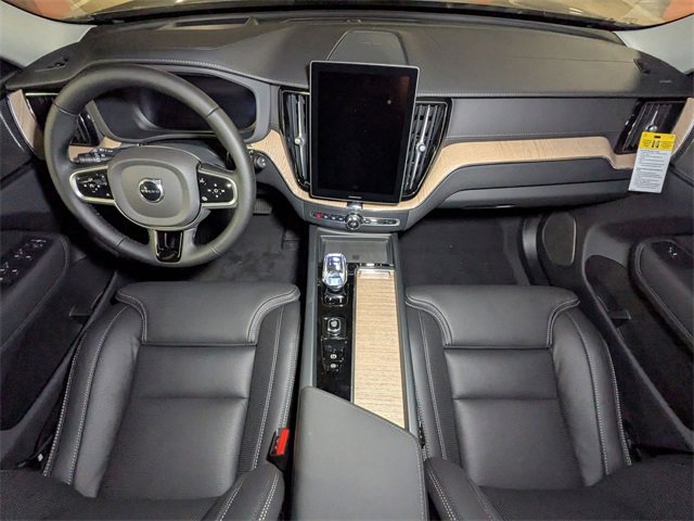 New 2026 Volvo XC60 B5 Ultra w/ Climate Package PRO image 27
