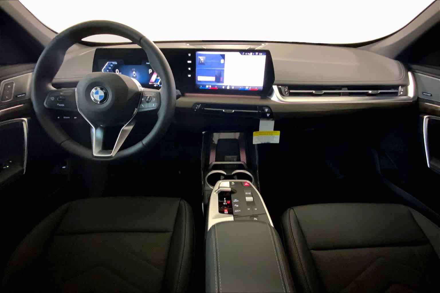 Used 2026 BMW X1 xDrive28i w/ Convenience Package AWD/4WD image 5