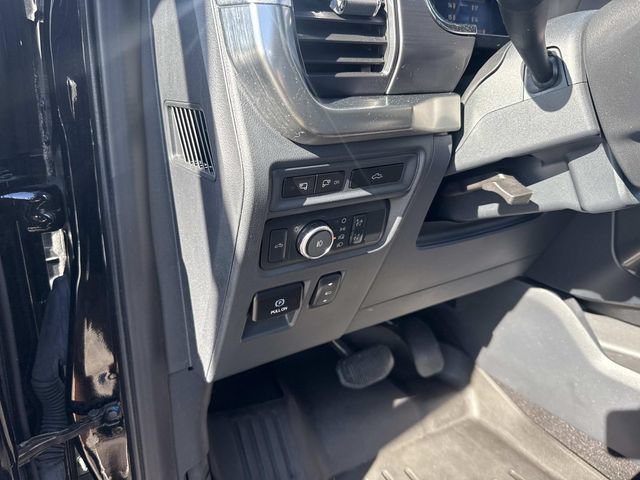Used 2023 Ford F150 Lariat AWD/4WD image 28