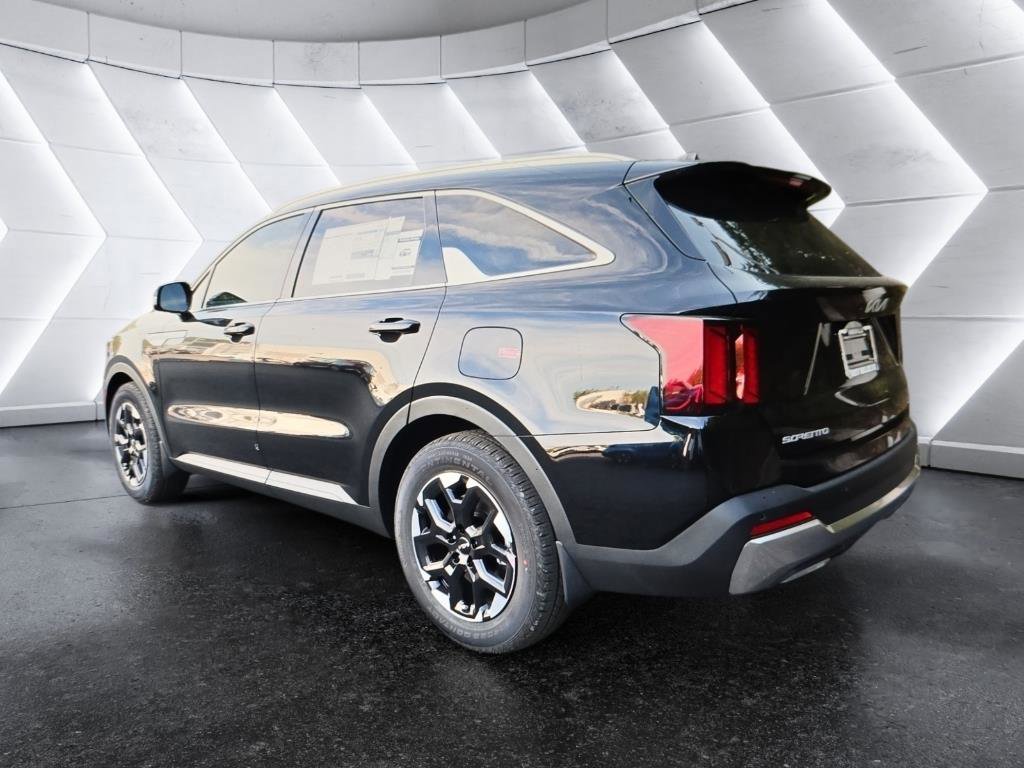 New 2025 Kia Sorento S w/ Panoramic Sunroof Package image 3