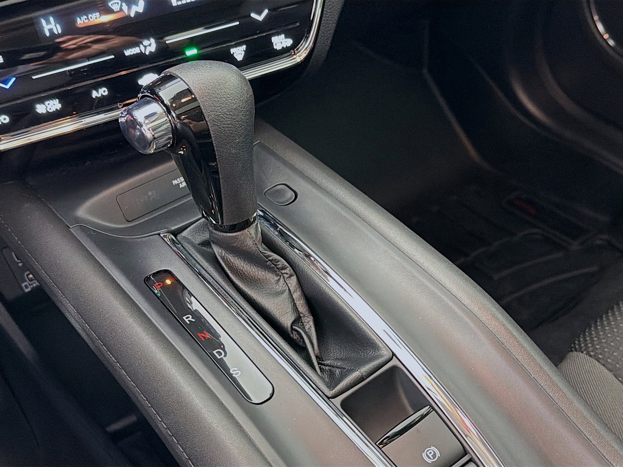 Used 2022 Honda HR-V EX image 19