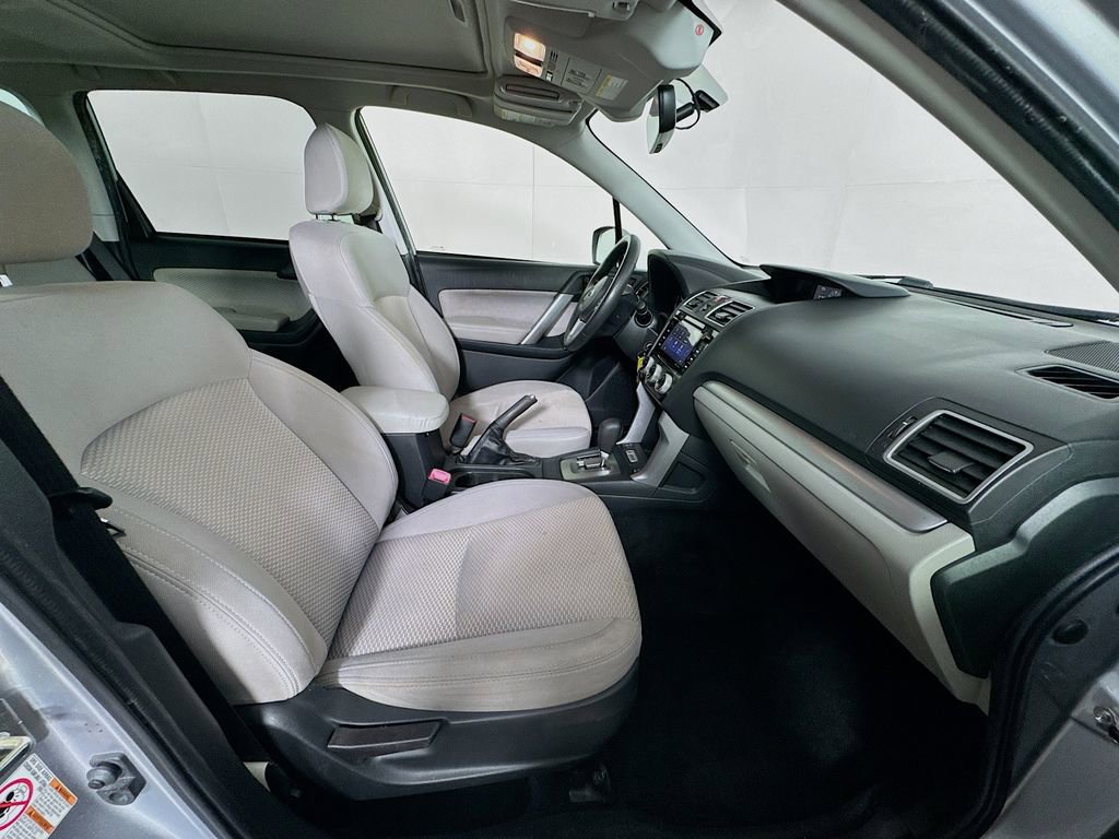 Used 2018 Subaru Forester 2.5i Premium image 35