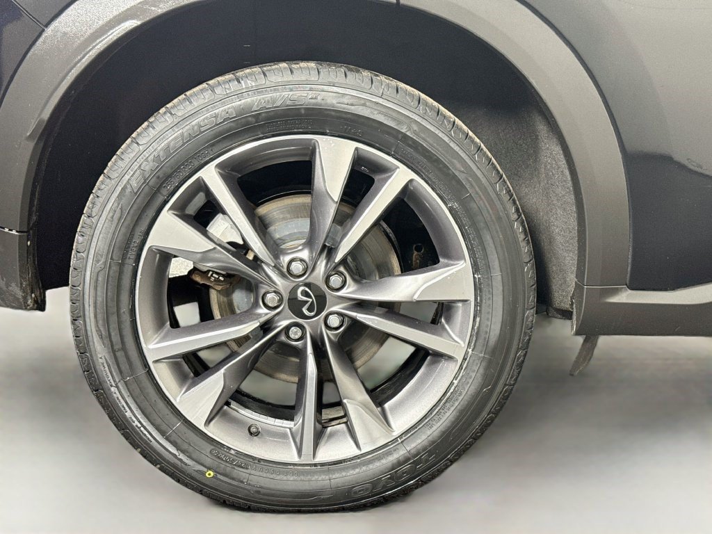 Used 2024 INFINITI QX60 Luxe AWD/4WD image 32