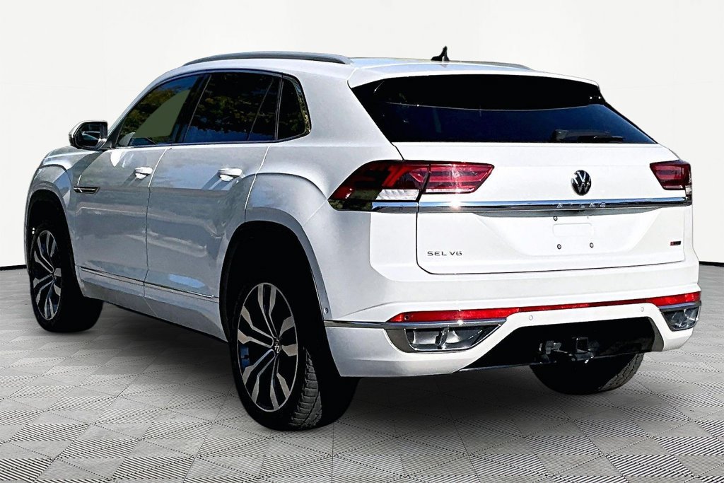 Used 2022 Volkswagen Atlas Cross Sport SEL Premium R-Line AWD/4WD image 4