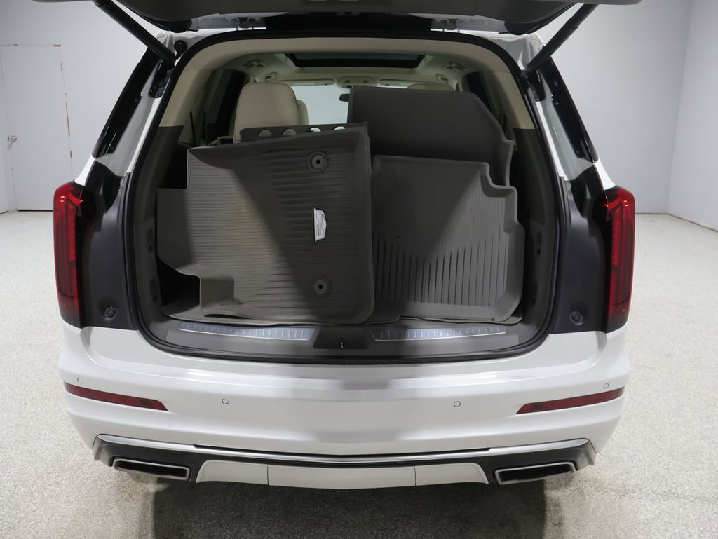 Used 2023 Cadillac XT6 Premium Luxury AWD/4WD image 21