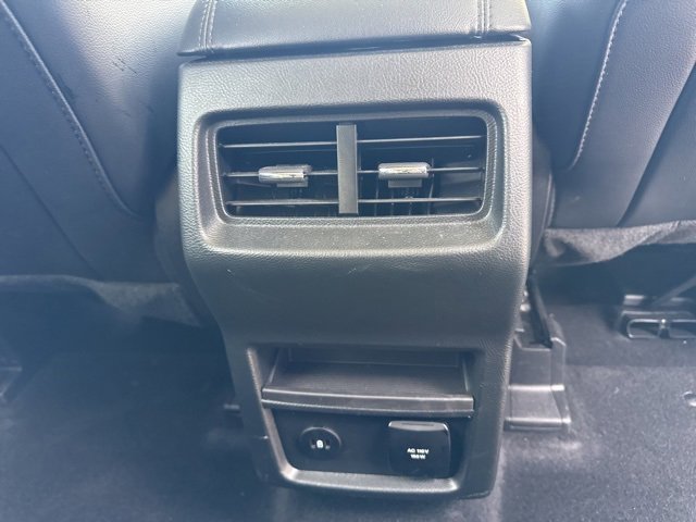 Used 2024 Ford Edge SEL w/ Convenience Package image 15