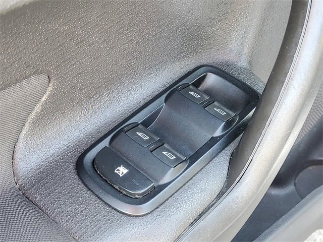 Used 2017 Ford Fiesta SE image 10