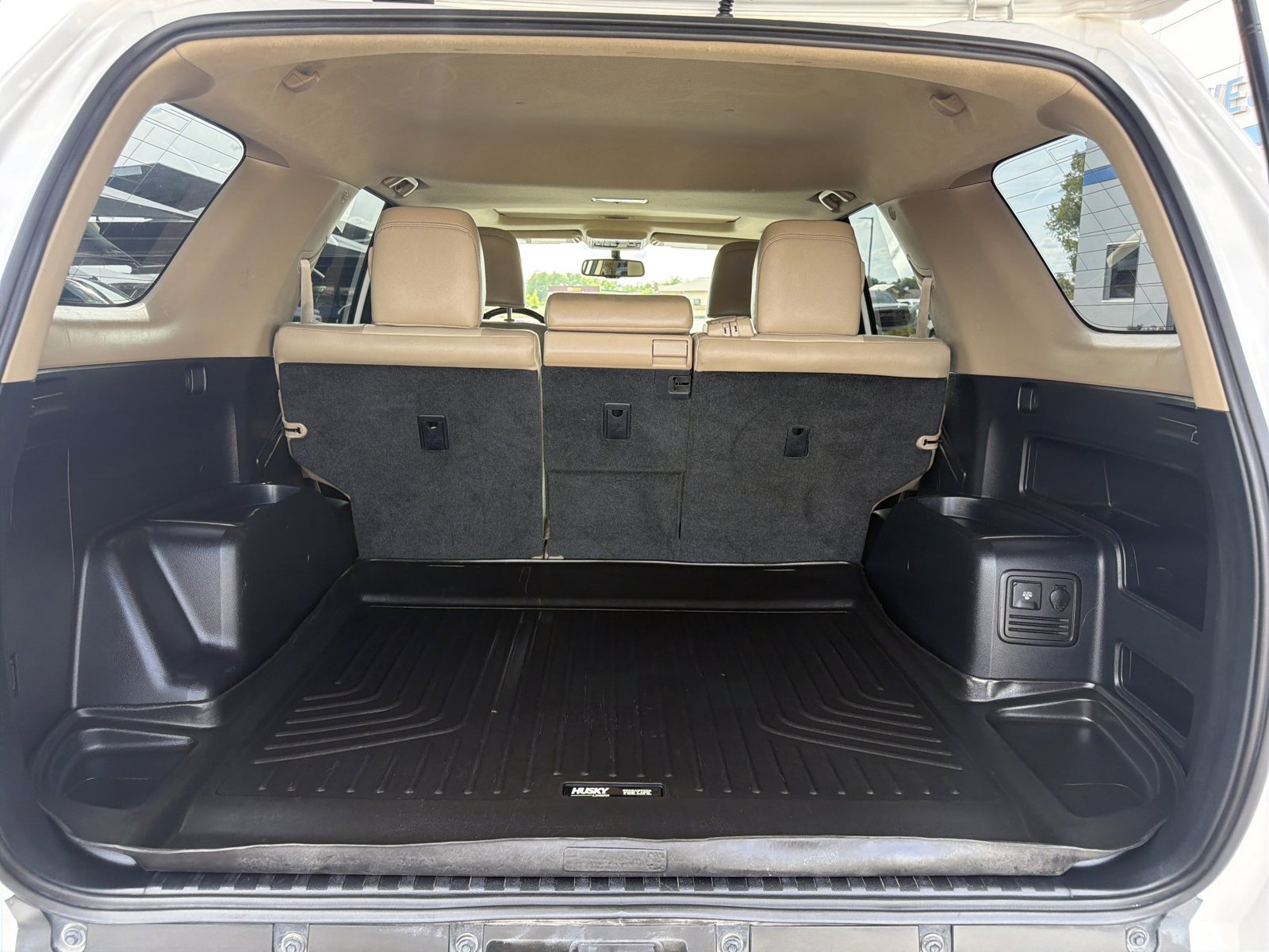 Used 2018 Toyota 4Runner SR5 Premium AWD/4WD image 9