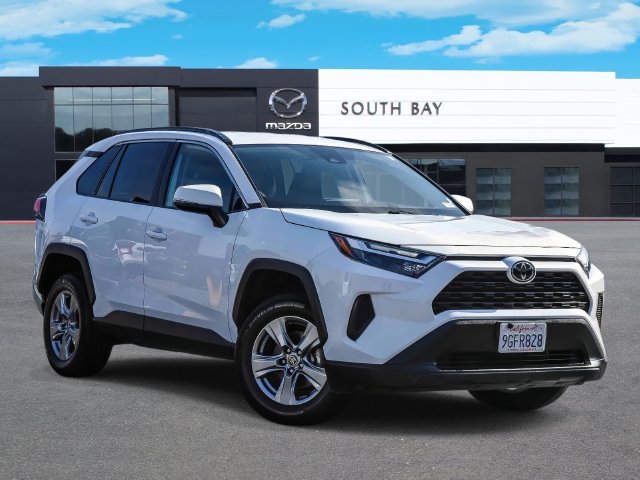 Used 2023 Toyota RAV4 XLE FWD image 1