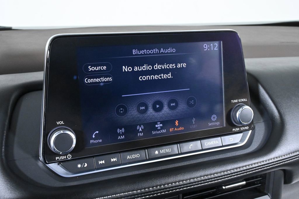 Used 2023 Nissan Rogue SV w/ SV Premium B Package image 16