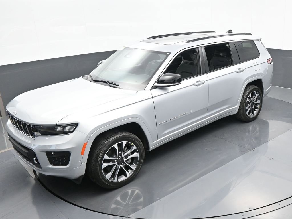 Used 2024 Jeep Grand Cherokee L Overland image 40