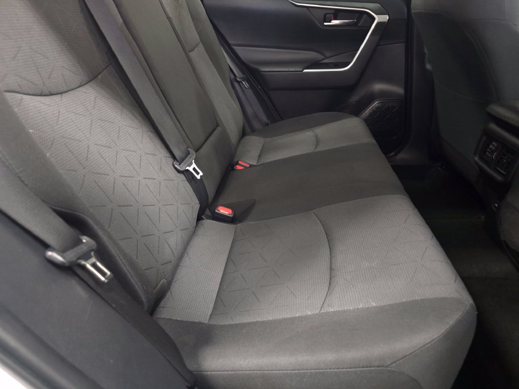 Certified 2024 Toyota RAV4 XLE FWD image 18