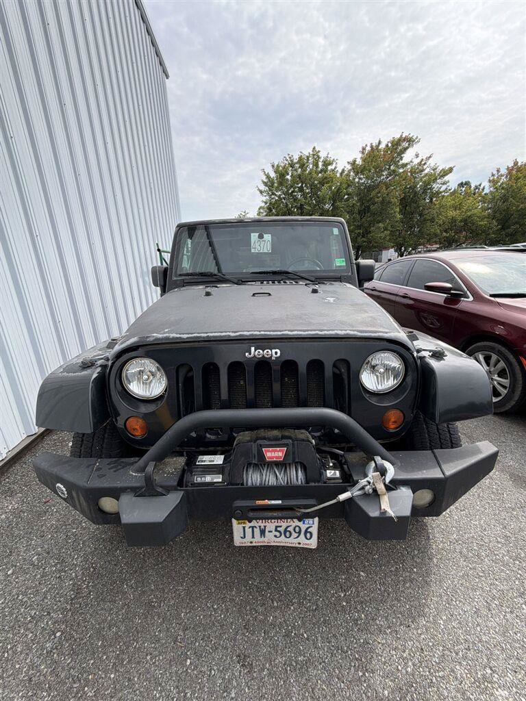 Used 2007 Jeep Wrangler Unlimited Sahara AWD/4WD image 8