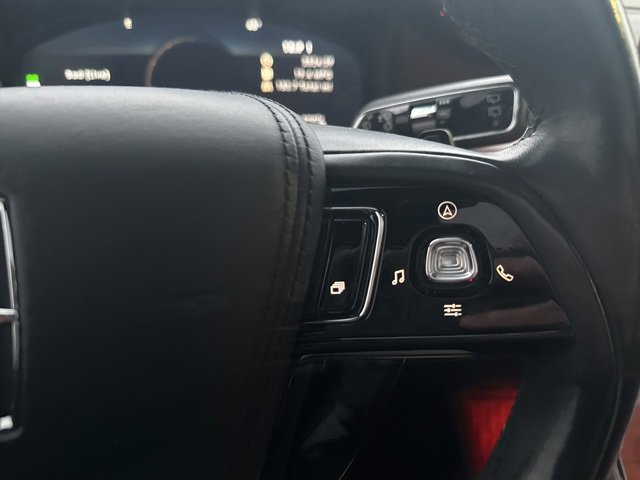 Used 2020 Lincoln Aviator Reserve w/ Equipment Group 202A image 16