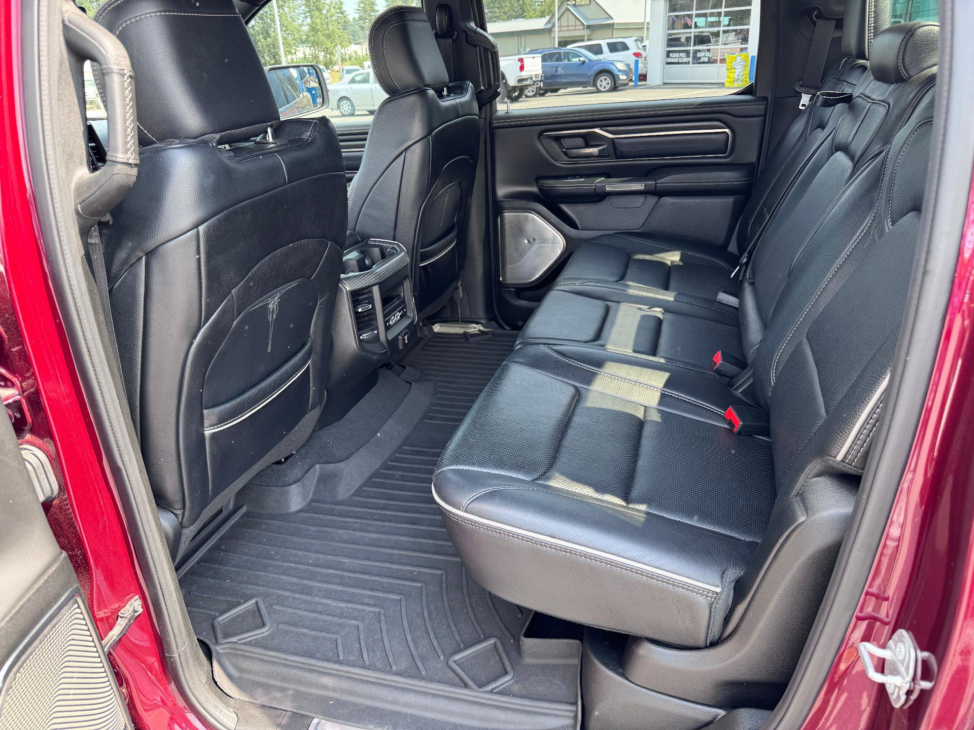 Used 2019 RAM 1500 Limited AWD/4WD image 14
