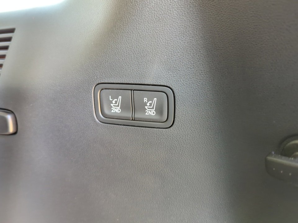 Certified 2025 Hyundai Santa Fe XRT image 19