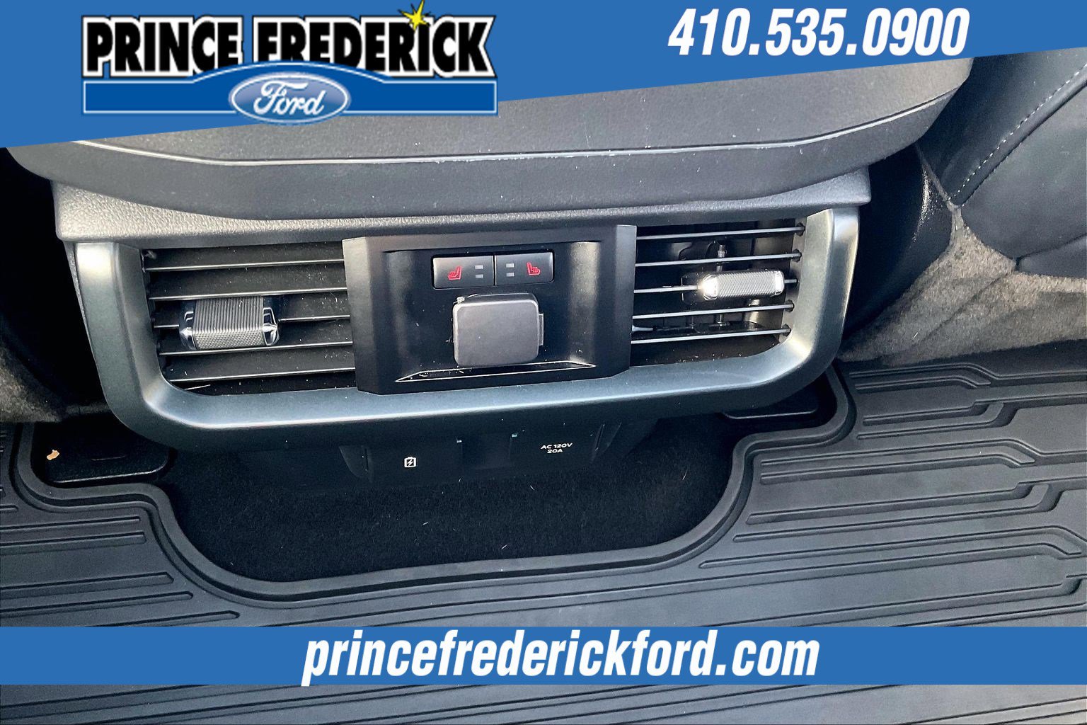 Used 2023 Ford F150 Raptor image 32