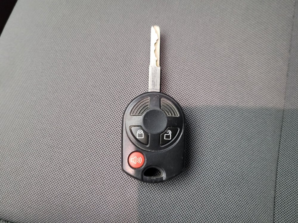Used 2015 Ford Escape SE FWD image 32