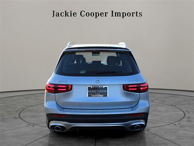 New 2025 Mercedes-Benz GLB 35 AMG 4MATIC image 2