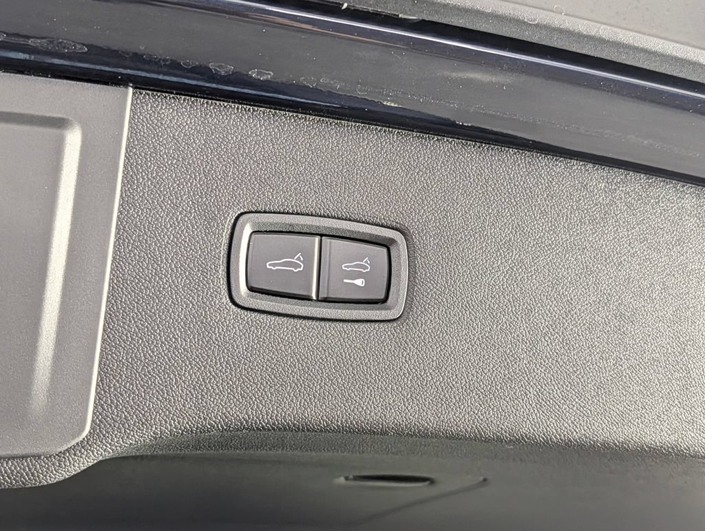 New 2026 Porsche Cayenne AWD/4WD image 18