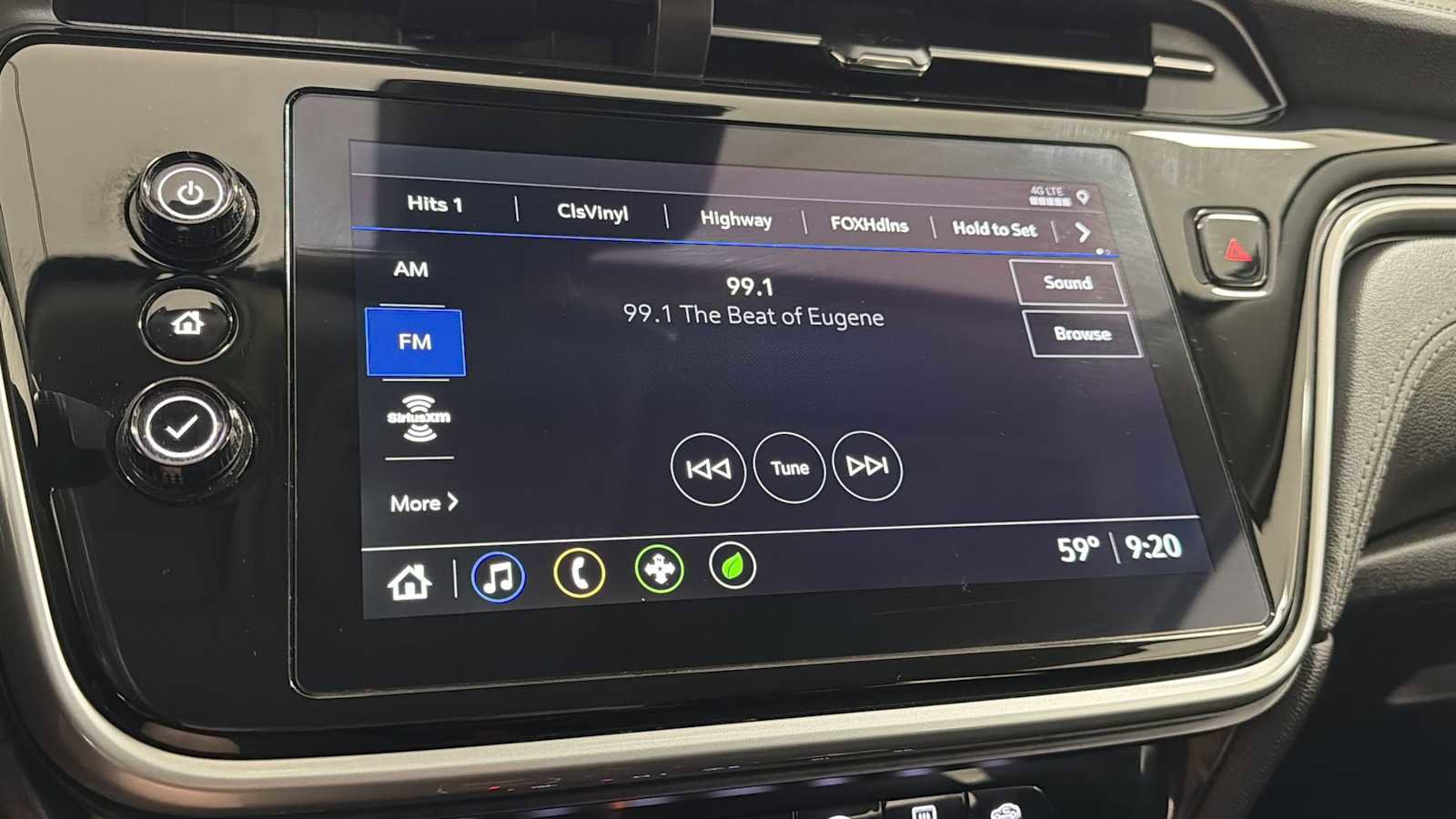 Used 2023 Chevrolet Bolt EUV LT w/ Driver Confidence Package FWD image 18