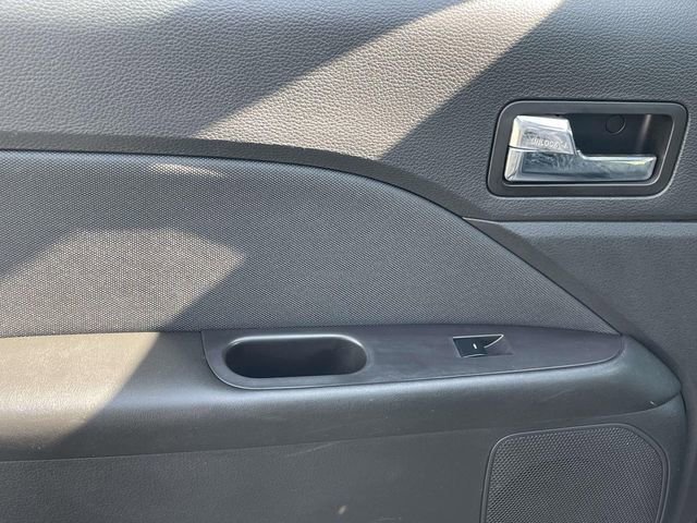 Used 2011 Ford Fusion SE w/ 201A Rapid Spec Order Code image 18