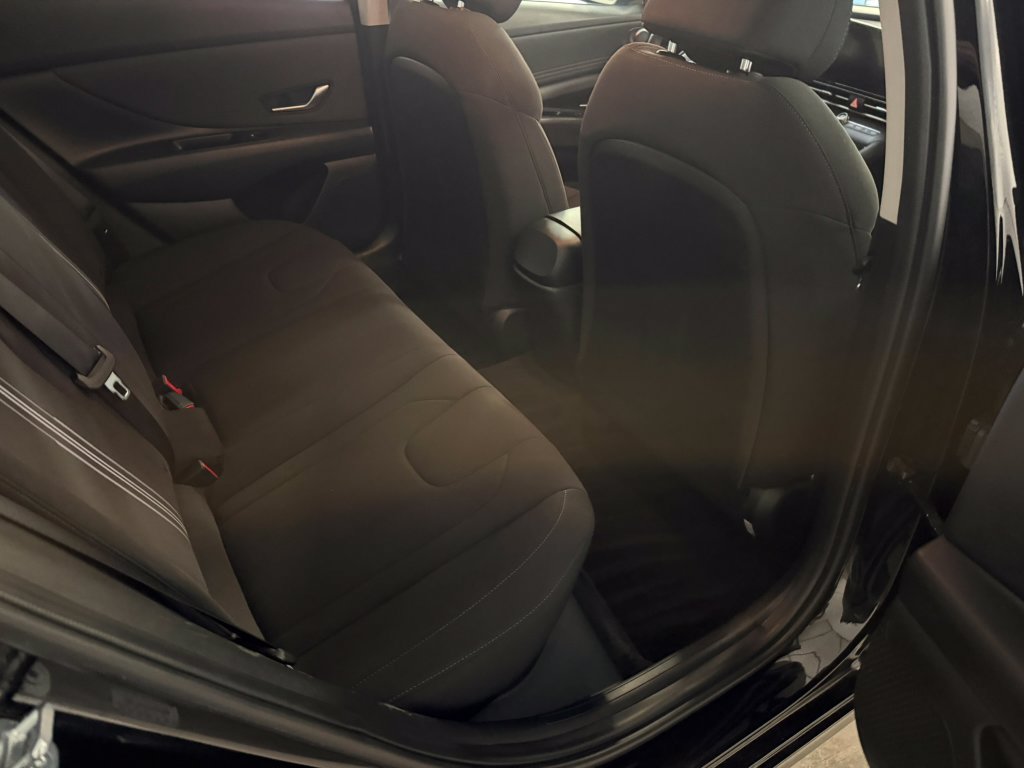 Certified 2023 Hyundai Elantra SEL w/ Convenience Package FWD image 29