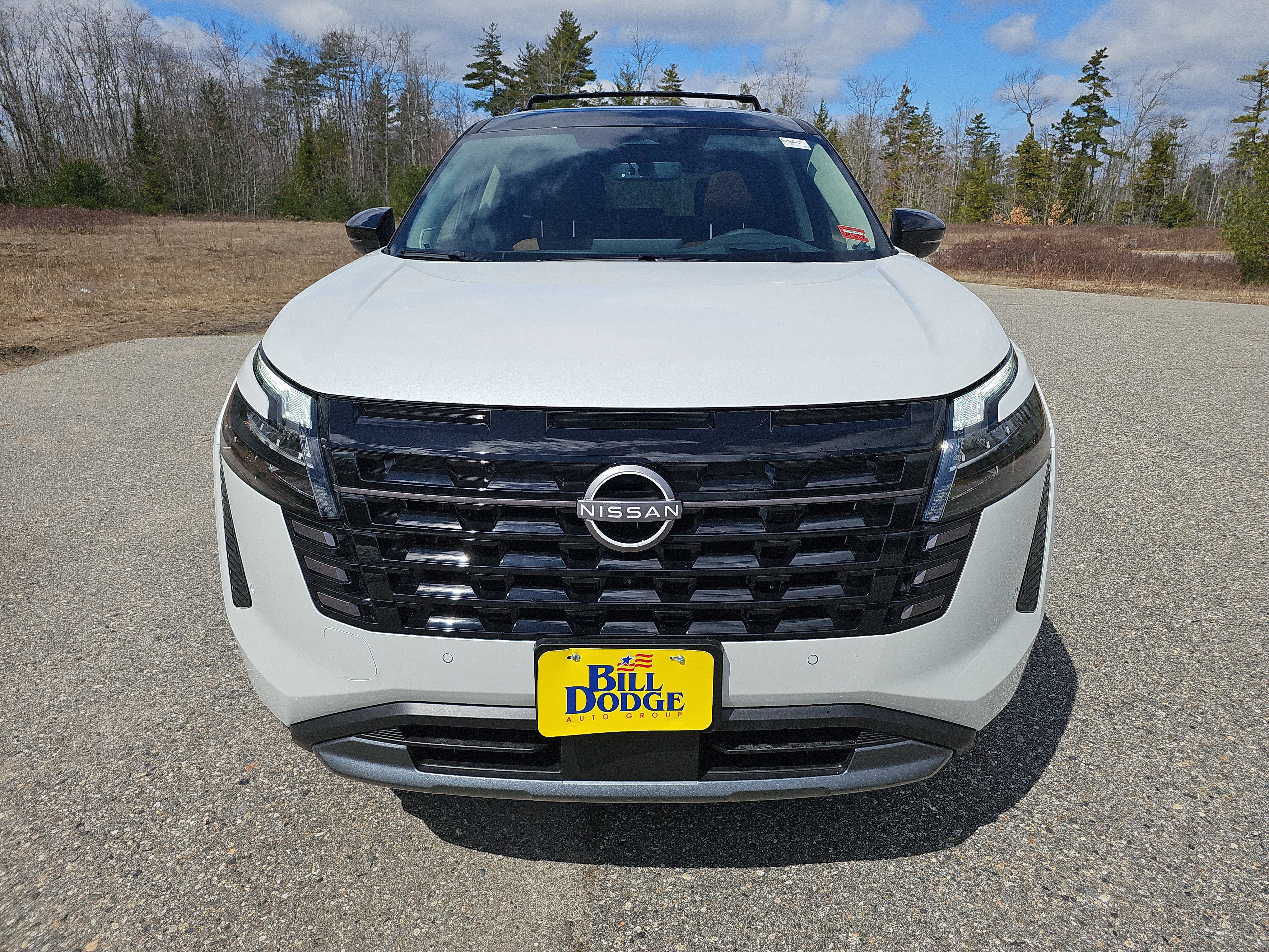 New 2026 Nissan Pathfinder Platinum w/ Cargo Package AWD/4WD image 10