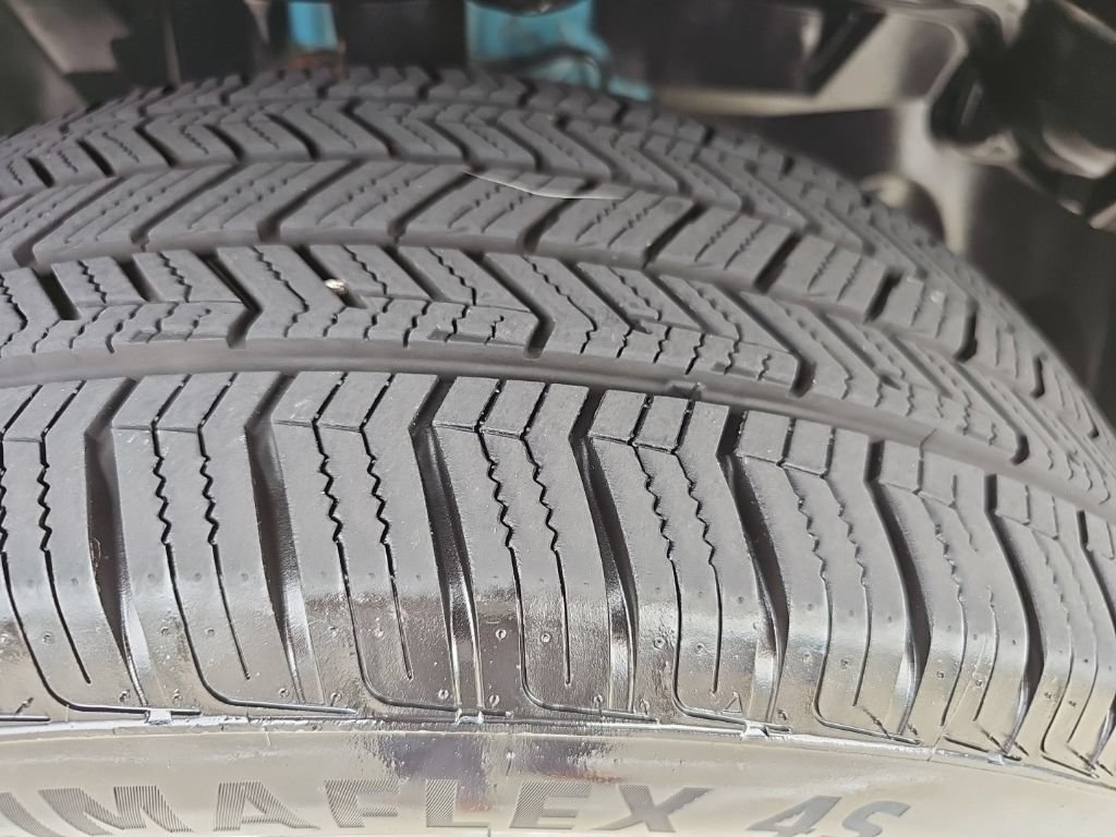 Certified 2020 Jeep Renegade Limited AWD/4WD image 3