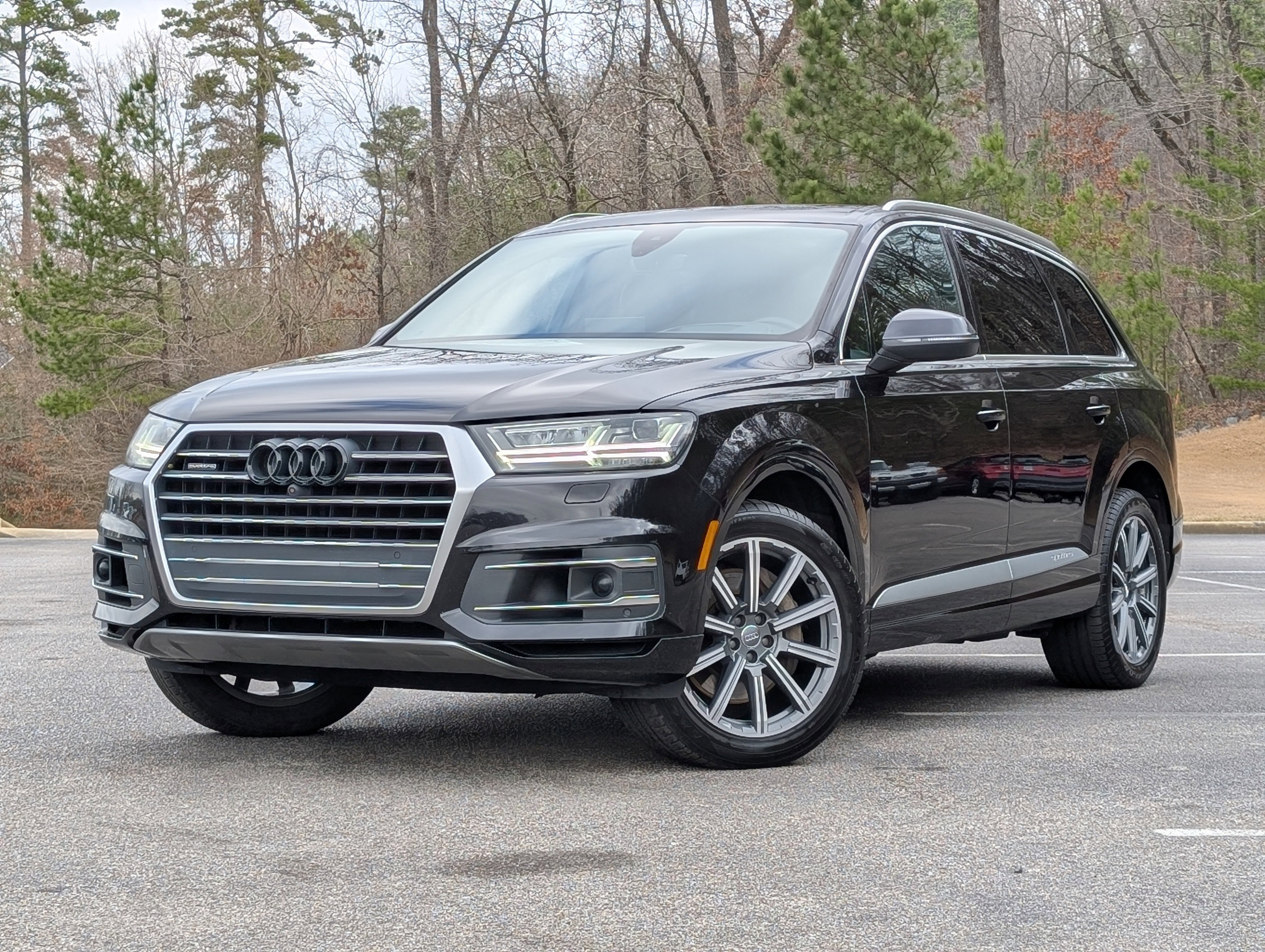 Used 2018 Audi Q7 3.0T Prestige w/ Prestige Package image 4