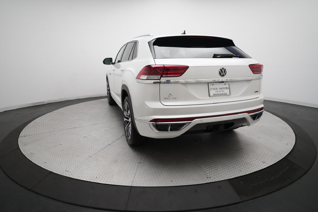 Used 2022 Volkswagen Atlas Cross Sport SEL Premium R-Line AWD/4WD image 34