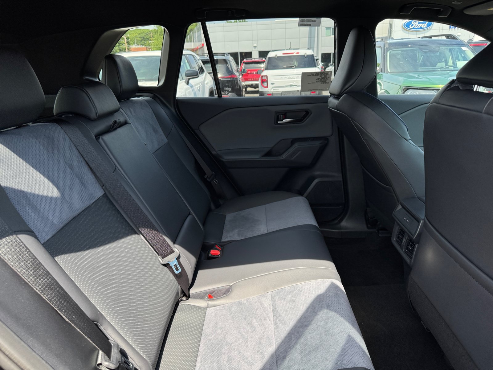 New 2026 Toyota RAV4 XSE AWD/4WD image 28