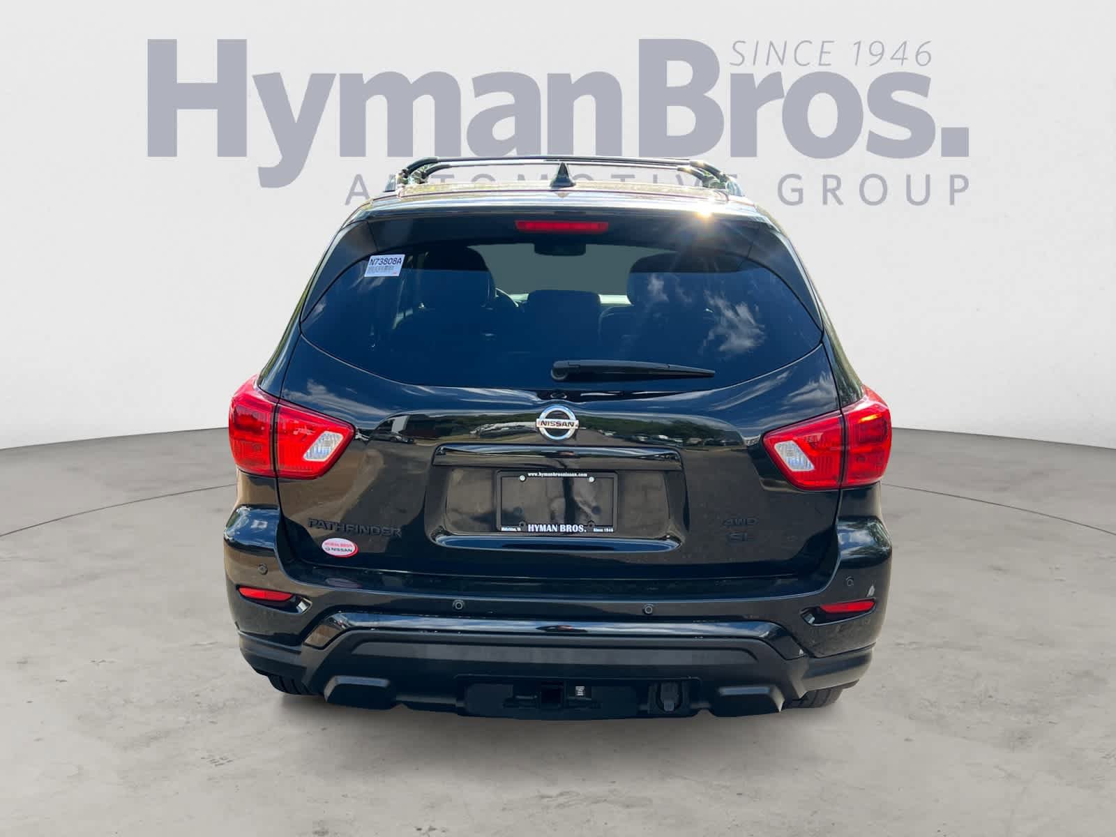 Used 2020 Nissan Pathfinder SL AWD/4WD image 4